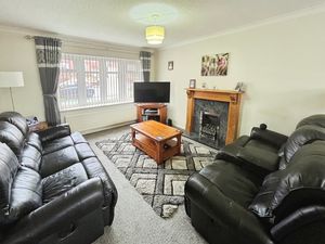 Lounge- click for photo gallery